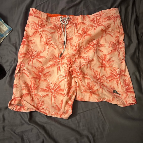 Never worn - Picture 1 of 2